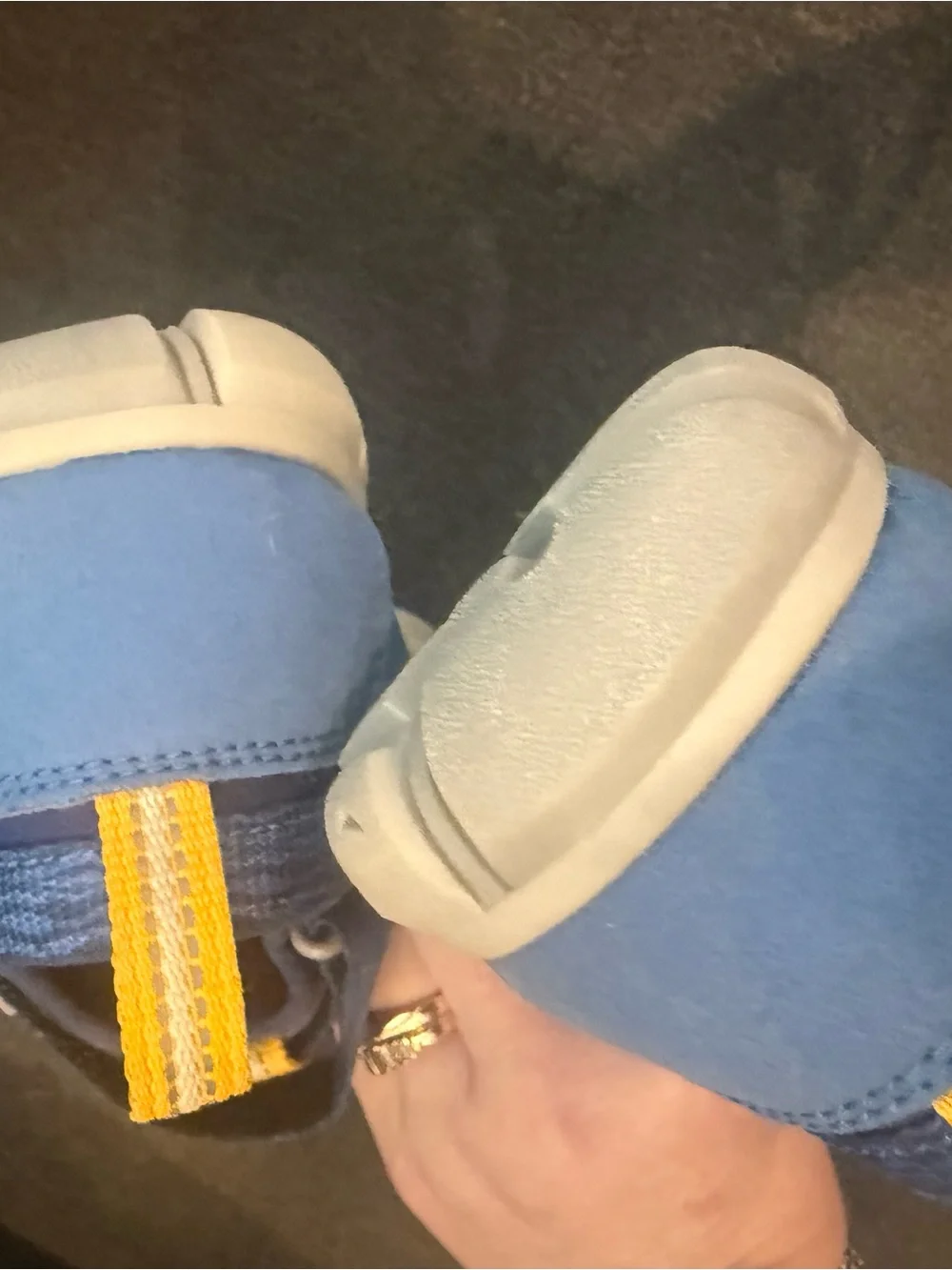 Keen Kids Blue Outdoor Sport Sandals with Yellow Accents 6 boys